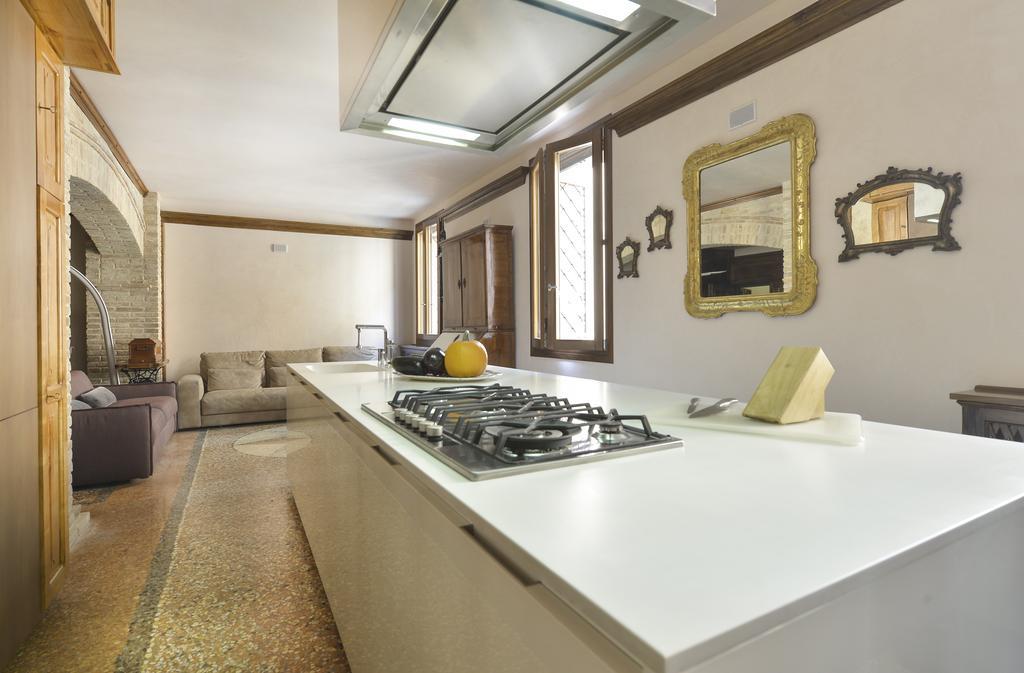 Ur-Nest Guerrazzi Apartment Bologna Bagian luar foto