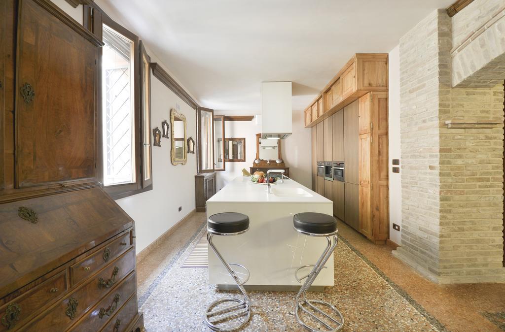 Ur-Nest Guerrazzi Apartment Bologna Bagian luar foto