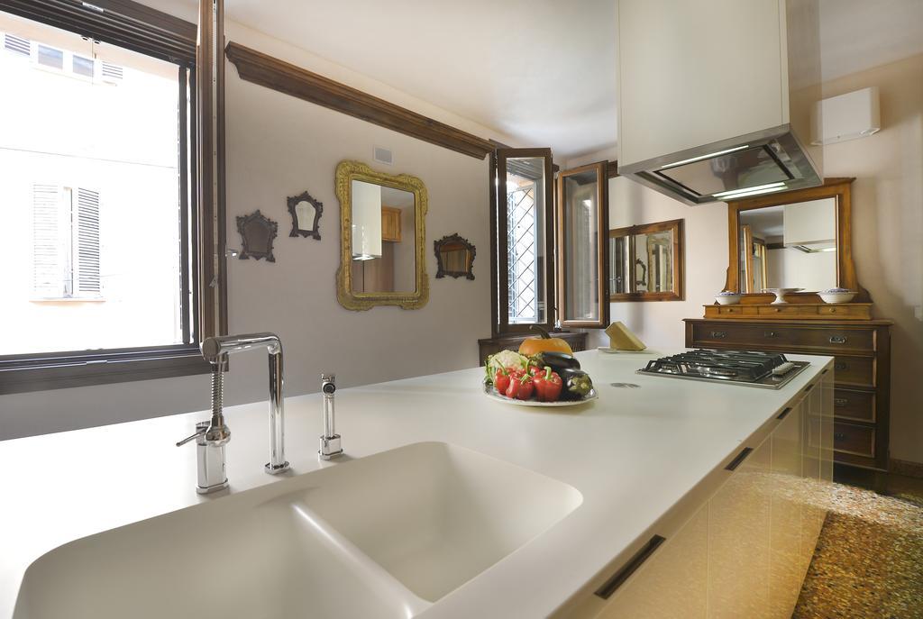 Ur-Nest Guerrazzi Apartment Bologna Bagian luar foto